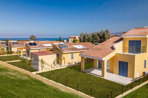 Вилла с 3 спальнями в Полис, Пафос, № 8121 1