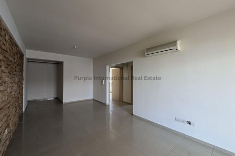 Квартира с 2 спальнями в Ларнака, Кипр № 37230 21