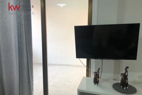 2 bedrooms Apartment in Larnaca, Larnaka, No. 39651 6