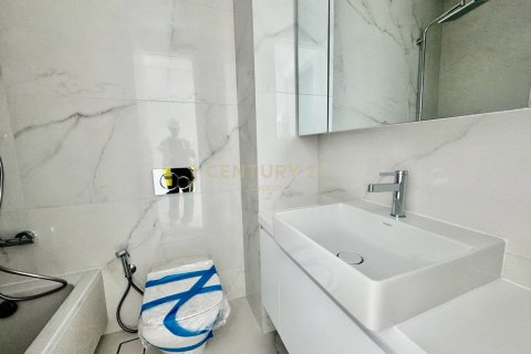 1 bedroom Apartment in Limassol, No. 32711 6