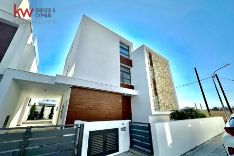 4 dormitorios Villa en Livadia, Nicosia,  No. 51578 6