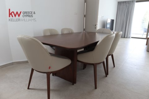 Квартира с 3 спальнями в Никосия,  № 51581 4