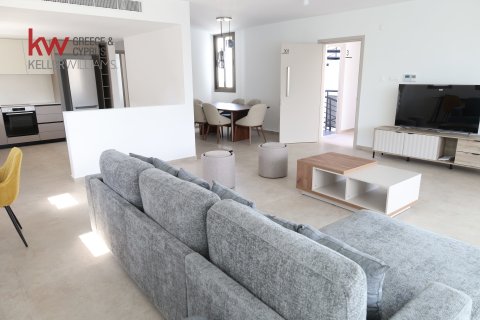 Квартира с 3 спальнями в Никосия,  № 51581 3