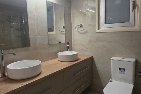 4 dormitorios Apartamento en Nicosia,  No. 51820 12