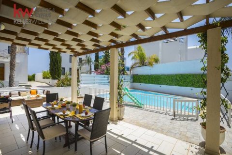 4 bedrooms Townhouse in Paralimni, Ammochostos,  No. 51819 24