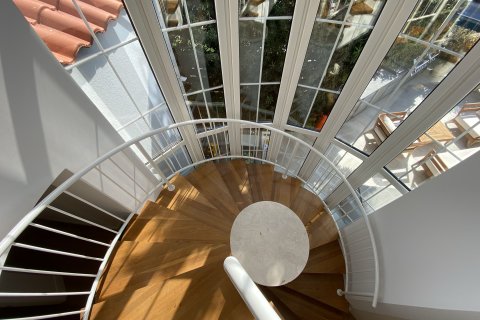 5 bedrooms Villa in Limassol,  No. 49396 21