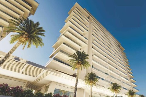 3 bedrooms Apartment in Paphos,  No. 45537 2