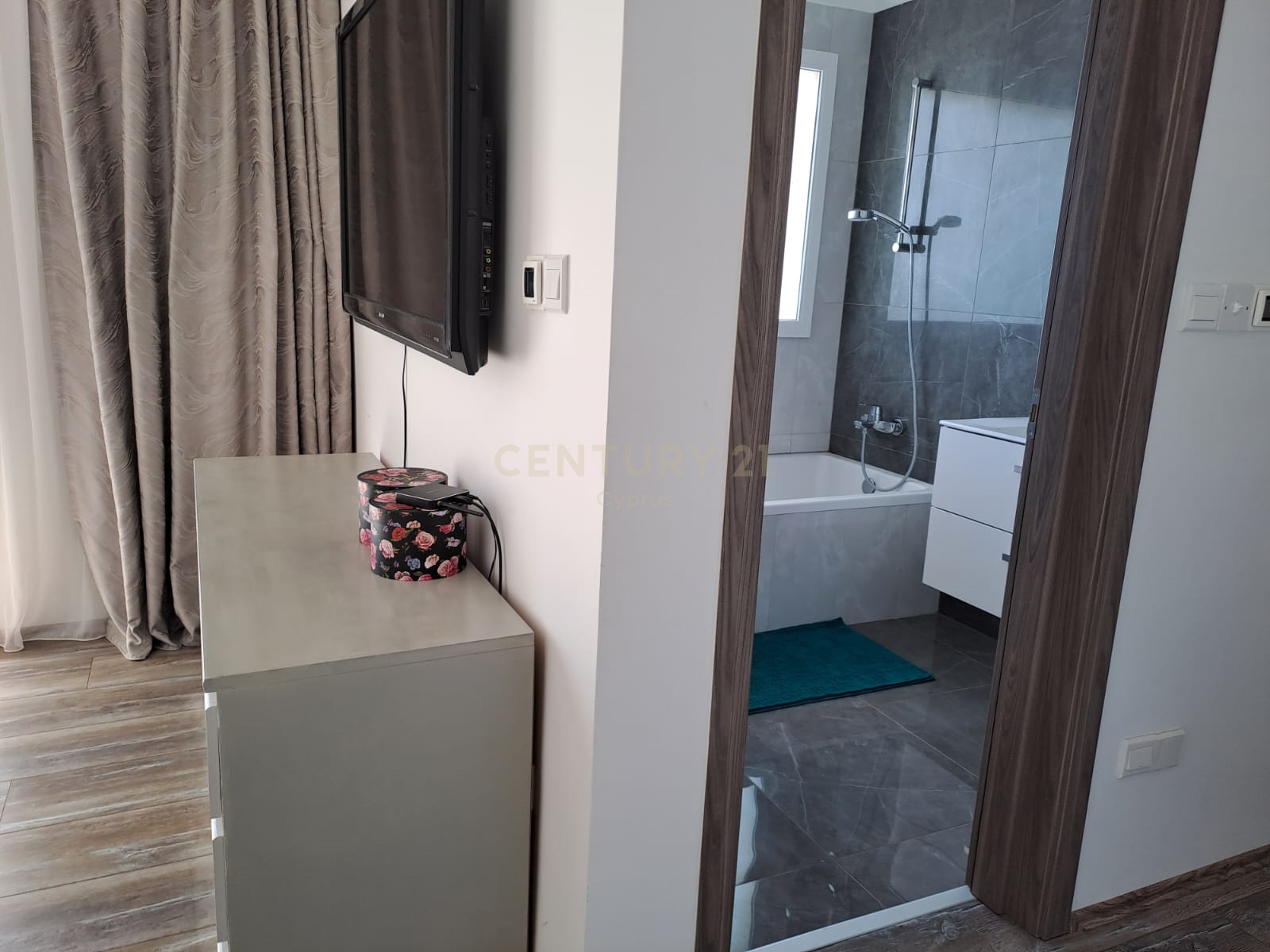 4 dormitorios Apartamento en Agios Tychonas, Limassol, Chipre No. 31816