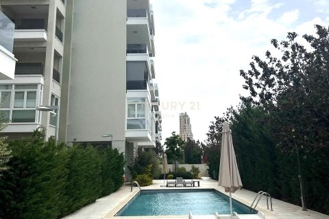 4 bedrooms Apartment in Agios Tychonas, Limassol,  No. 31816 4
