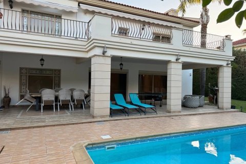 5 chambres Villa à Limassol,  No. 46945 2