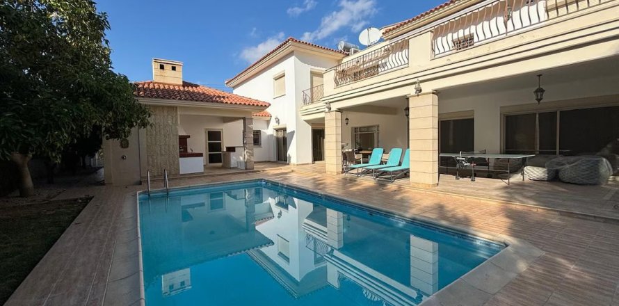 5 chambres Villa à Limassol,  No. 46945