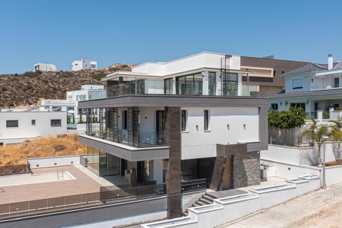 5 chambres Villa à Agios Athanasios, Limassol,  No. 49367 3