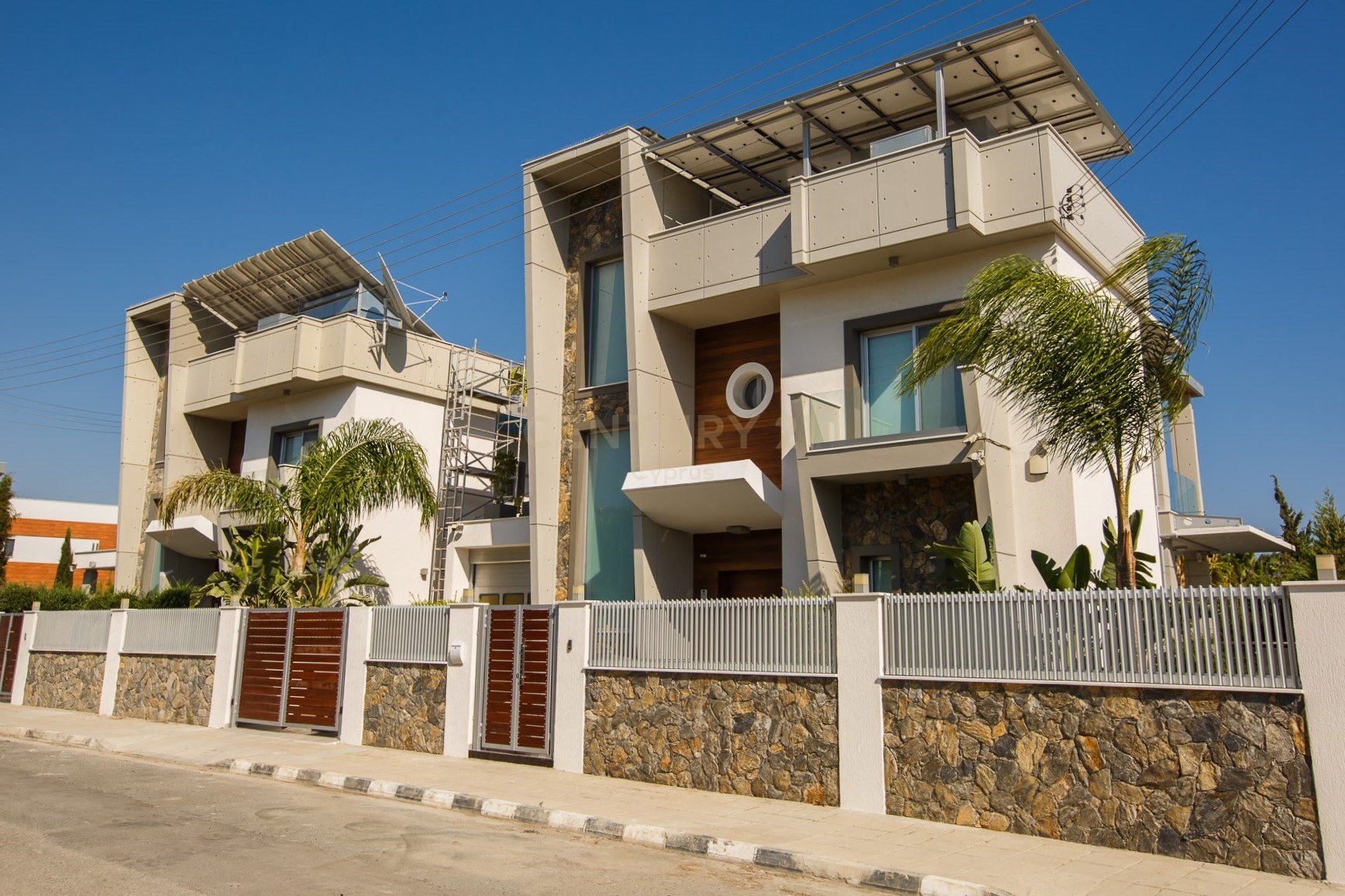 4 bedrooms Villa in Agios Tychonas, Limassol, Cyprus No. 55243