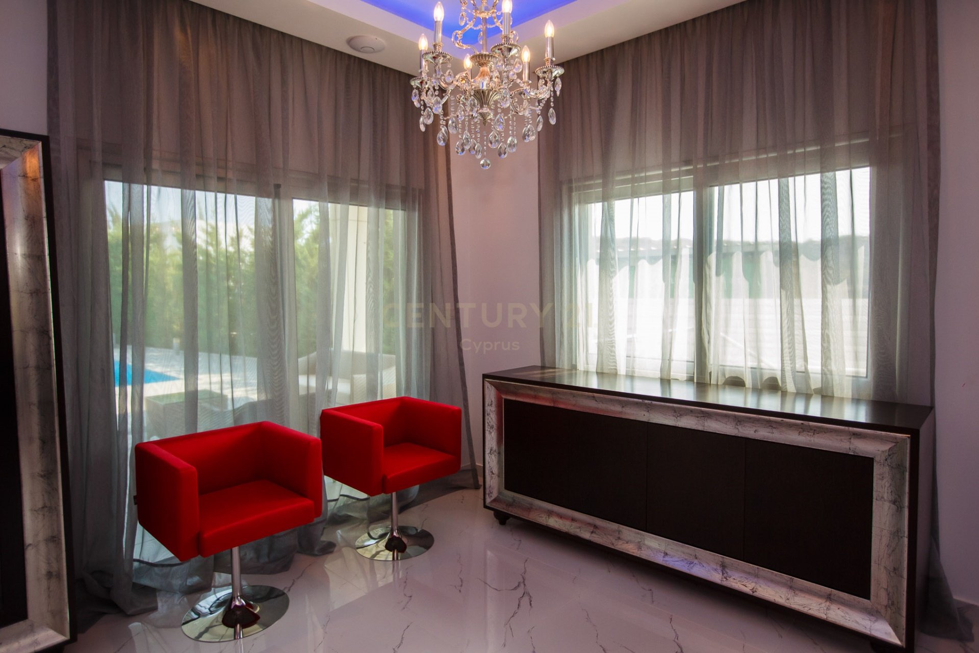 4 bedrooms Villa in Agios Tychonas, Limassol, Cyprus No. 55243
