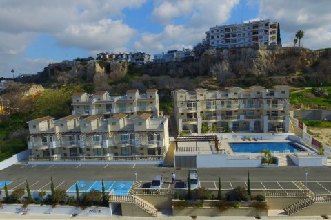 2 bedrooms Apartment in Paphos,  No. 45859 7