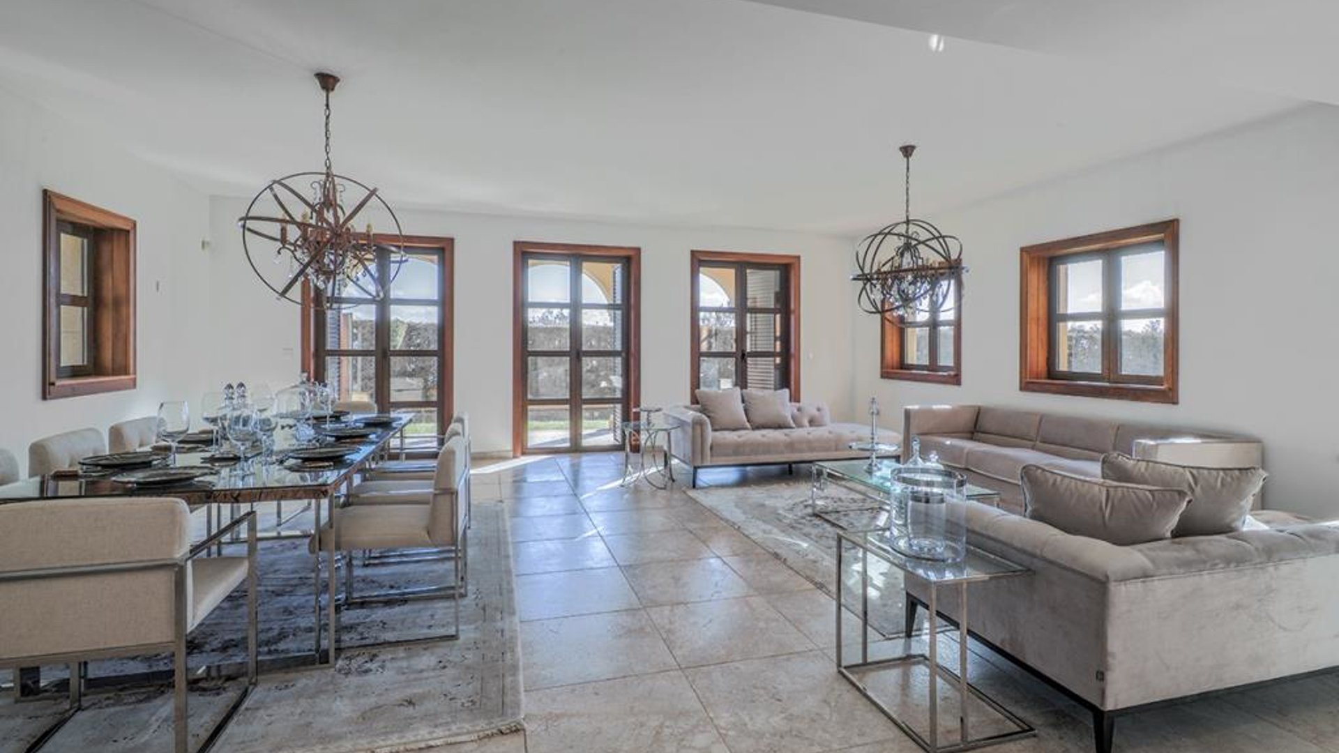 4 bedrooms Villa in Limassol, Cyprus No. 31760