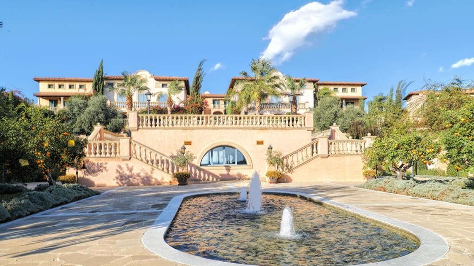 4 bedrooms Villa in Limassol, Cyprus No. 31760