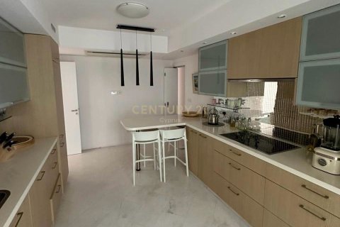 3 dormitorios Apartamento en Germasogeia, Limassol,  No. 55378 4