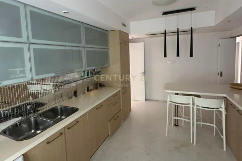 3 dormitorios Apartamento en Germasogeia, Limassol,  No. 55378 3