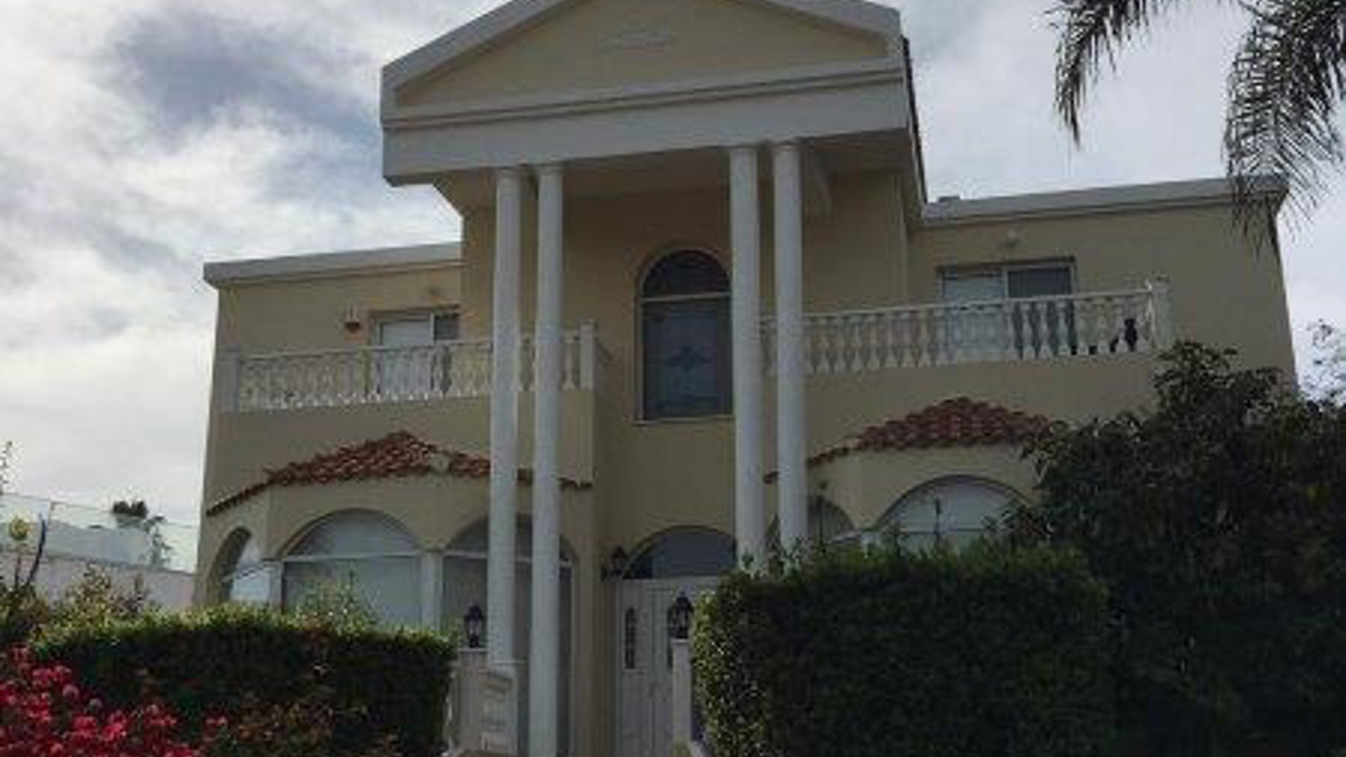 5 bedrooms Villa in Kissonerga, Paphos, Cyprus No. 28226