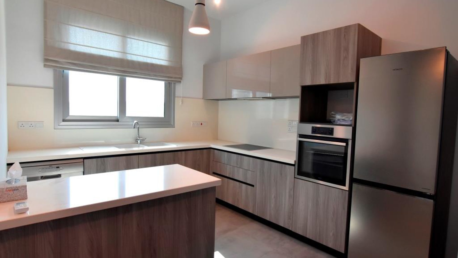 2 bedrooms Apartment in Agios Tychonas, Limassol, Cyprus No. 28225