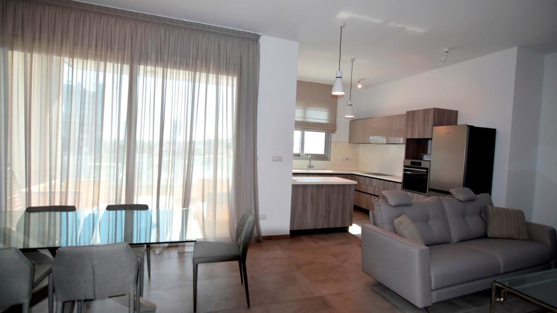 2 bedrooms Apartment in Agios Tychonas, Limassol, Cyprus No. 28225