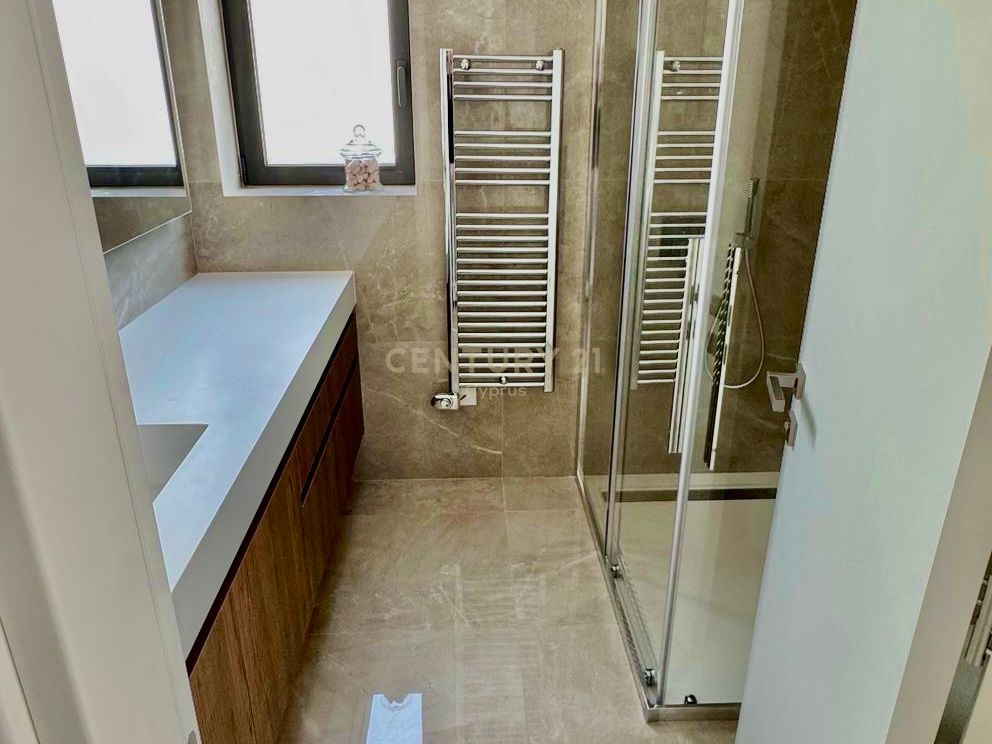 3 chambres Appartement à Mesa Geitonia, Limassol, Chypre No. 53506