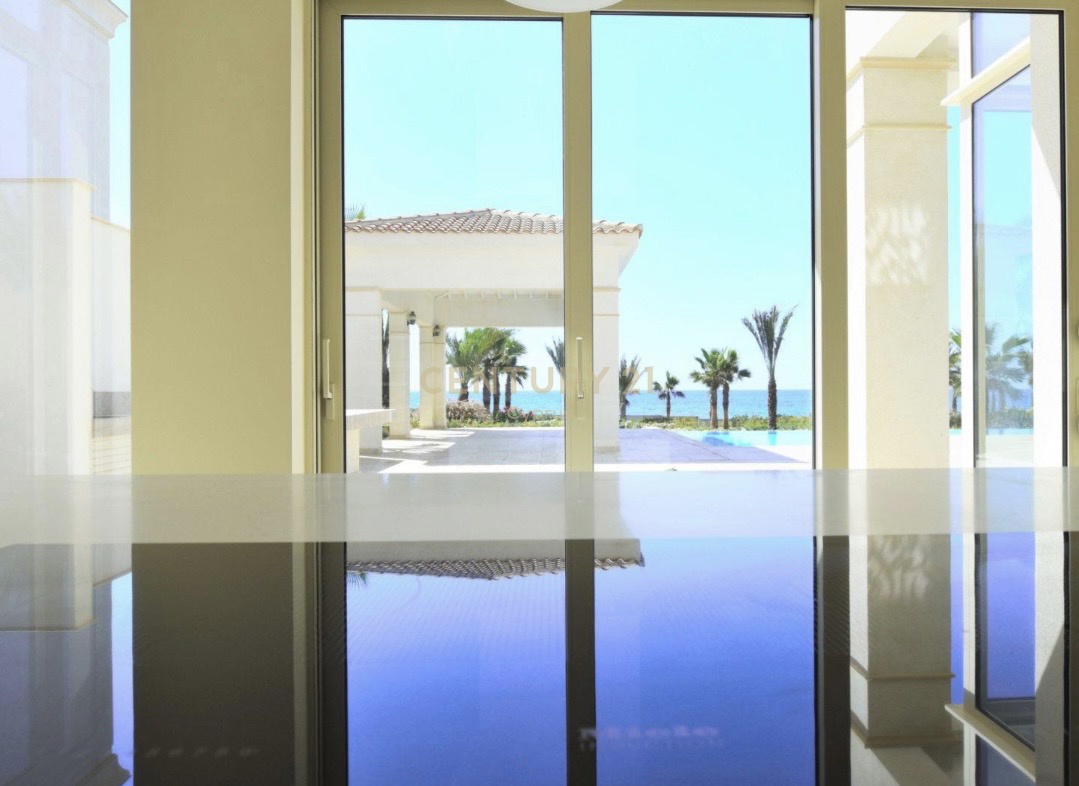 6 bedrooms Villa in Pervolia, Larnaka, Cyprus No. 53509