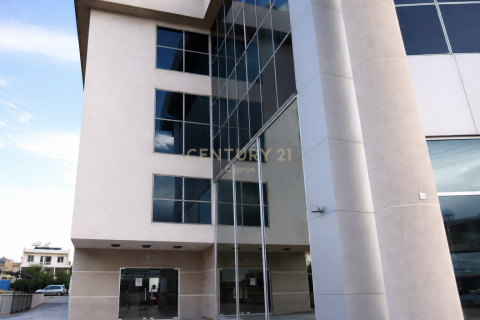 Офис 750м2 в Меса Гитонья, Лимасол, № 53724