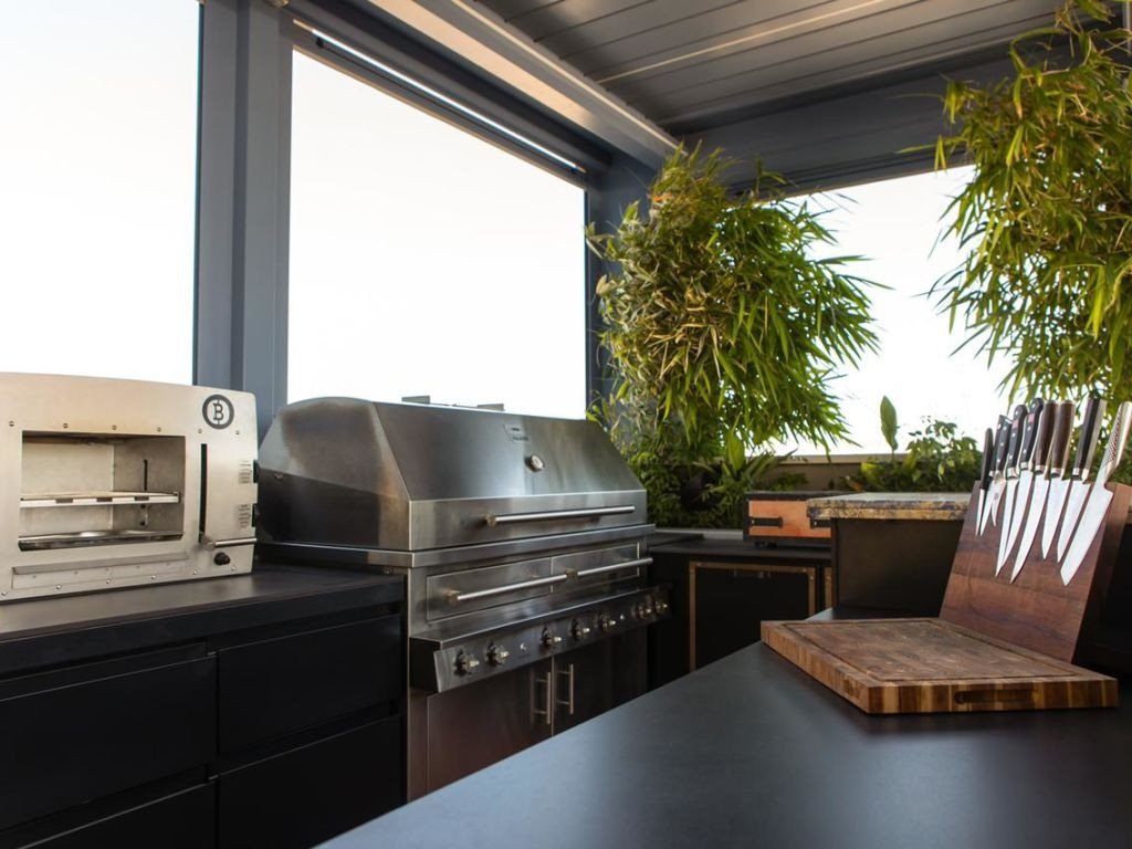 2 bedrooms Penthouse in Limassol, Cyprus No. 53661