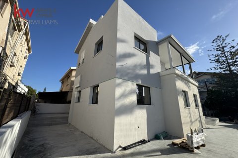 10 rooms Office in Larnaca, Larnaka, No. 40113 2