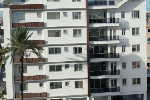 4 bedrooms Apartment in Larnaca, Larnaka, No. 40114