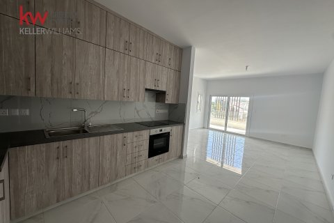 2 bedrooms Apartment in Larnaka,  No. 40111 2