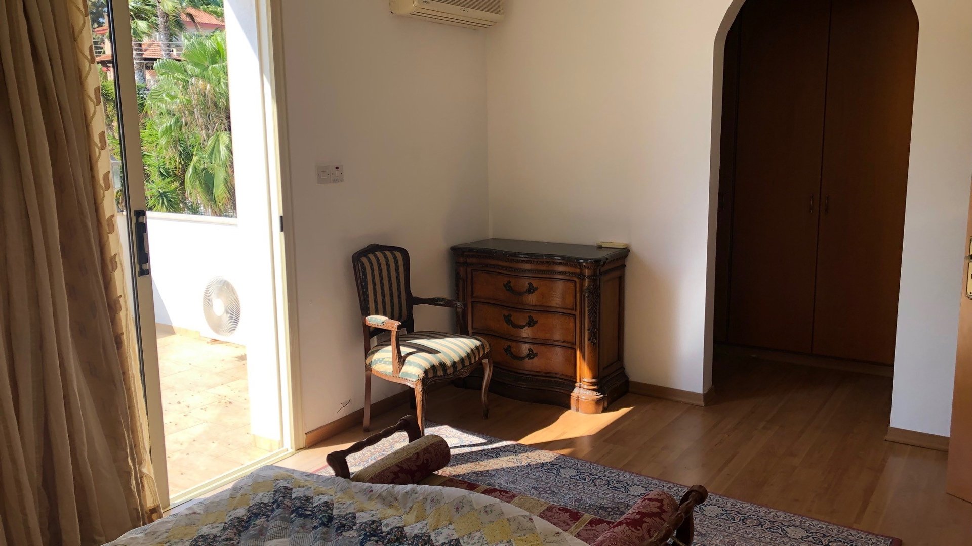 4 bedrooms Villa in Pyrgos, Limassol, Cyprus No. 25724