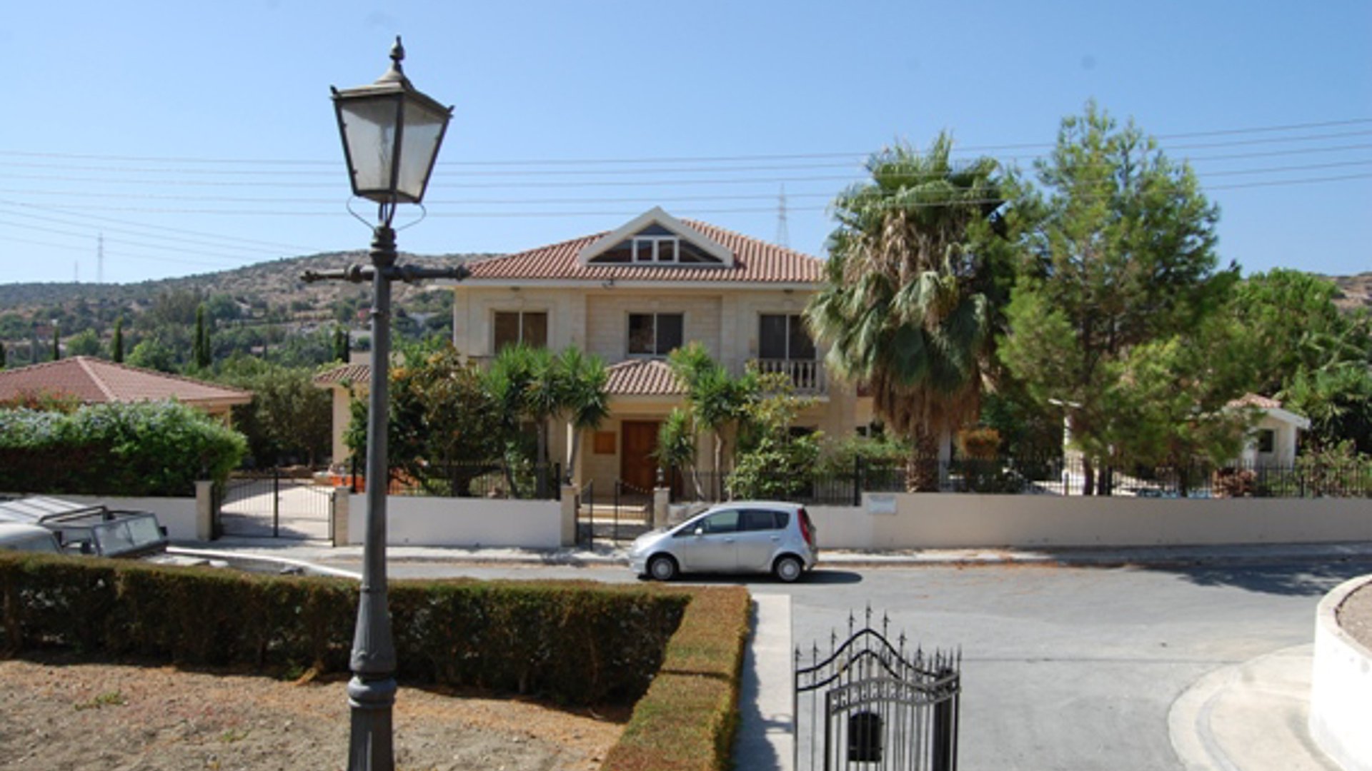4 bedrooms Villa in Pyrgos, Limassol, Cyprus No. 25724