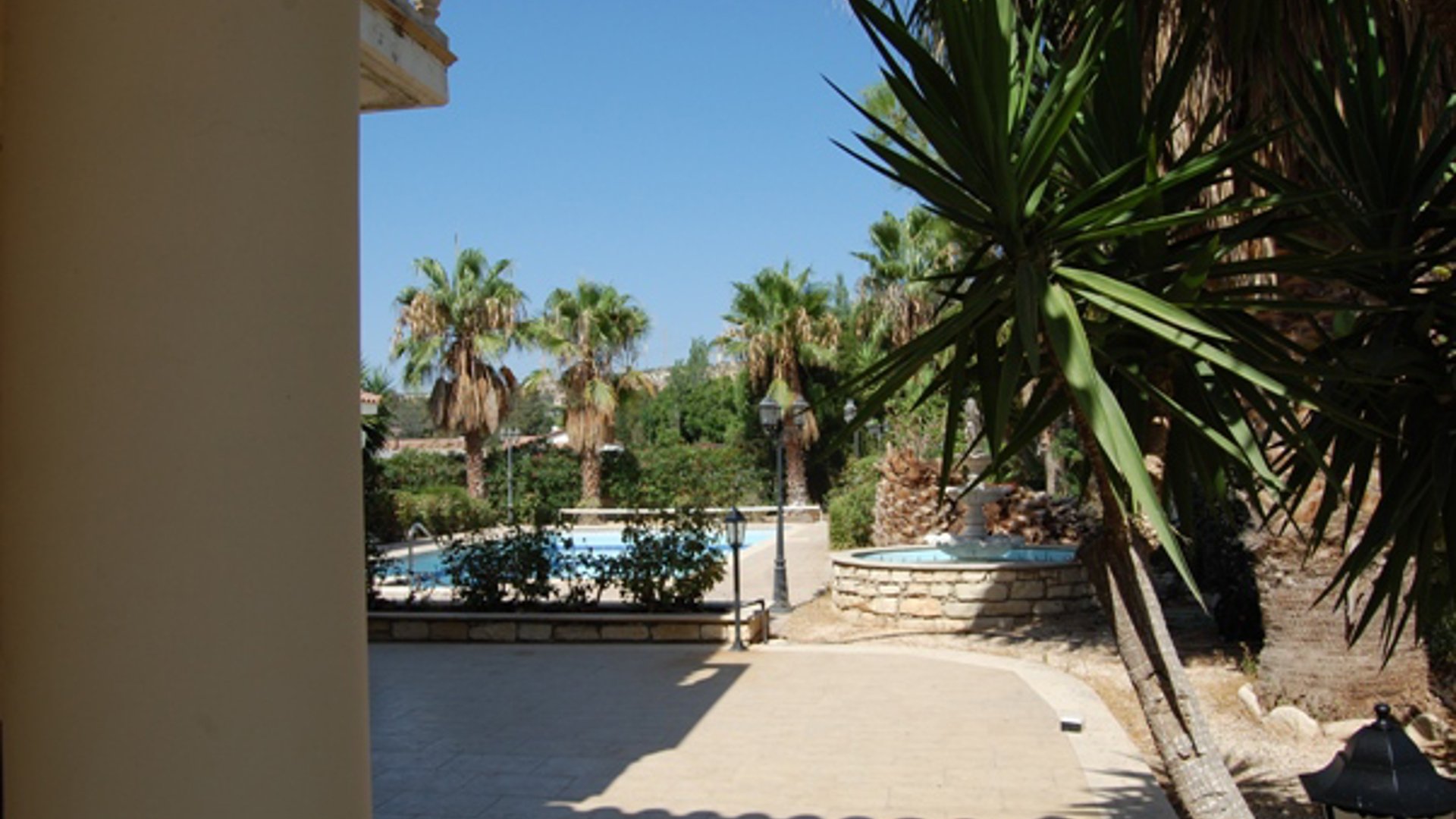 4 bedrooms Villa in Pyrgos, Limassol, Cyprus No. 25724