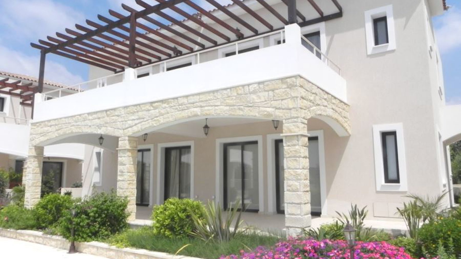 3 bedrooms Villa in Kato Paphos, Paphos, Cyprus No. 25726
