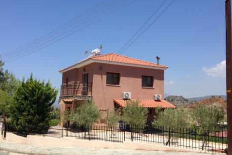 4 bedrooms Villa in Kalo Chorio, Limassol, Cyprus No. 25721