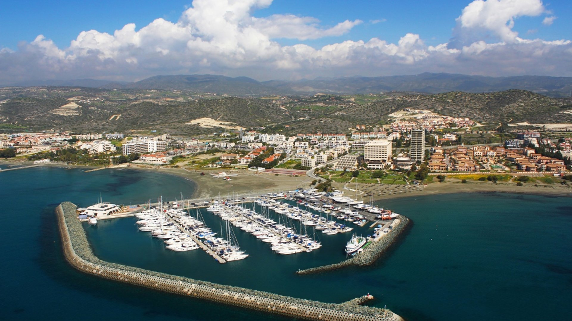 3 bedrooms Penthouse in Limassol, Cyprus No. 25760