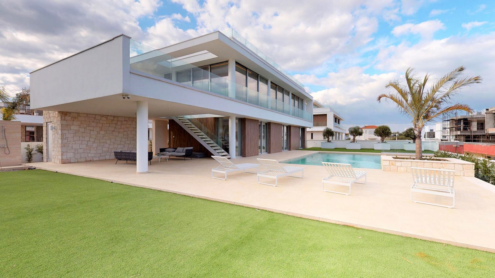 4 chambres Villa à Pervolia, Larnaka, Chypre No. 28399