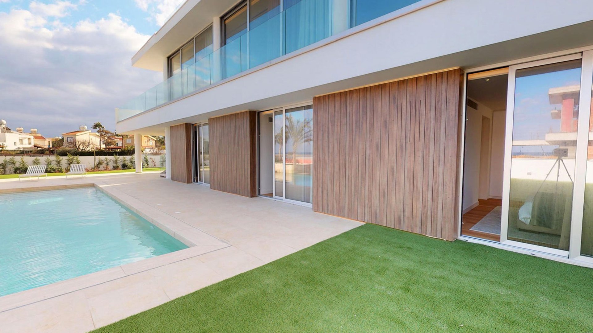 4 chambres Villa à Pervolia, Larnaka, Chypre No. 28399