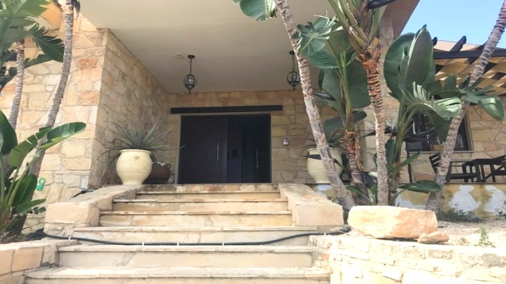 3 bedrooms Villa in Monagroulli, Limassol, Cyprus No. 28397