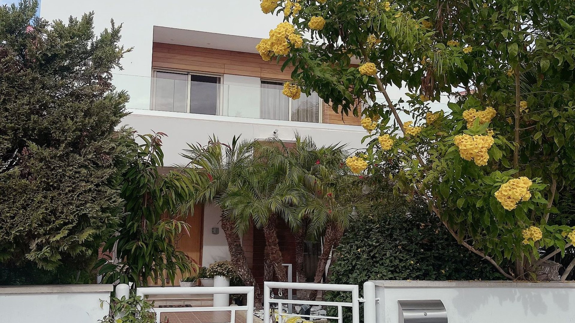 4 bedrooms Villa in Papas, Limassol, Cyprus No. 26967