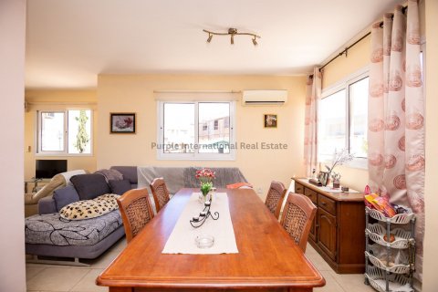 3 bedrooms Villa in Paralimni, Ammochostos,  No. 37543 7