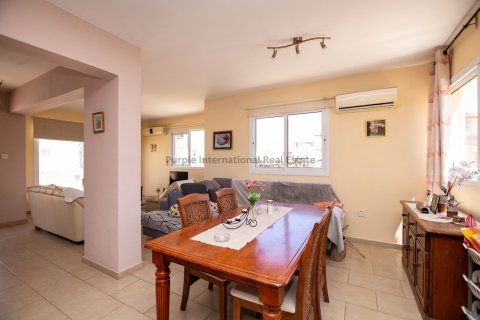 3 bedrooms Villa in Paralimni, Ammochostos,  No. 37543 9