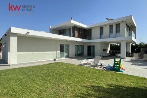 6 bedrooms Villa in Pyla, Larnaka,  No. 40183 4