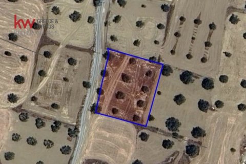 1701m2 Land in Tseri, Nicosia,  No. 40182