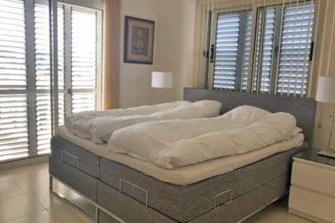 2 bedrooms Villa in Limassol,  No. 38362 12