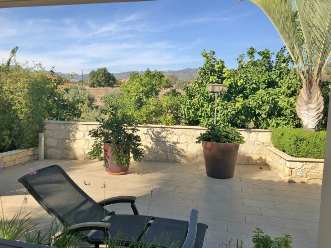 2 bedrooms Villa in Limassol, Cyprus No. 38362