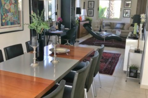 2 bedrooms Villa in Limassol,  No. 38362 5